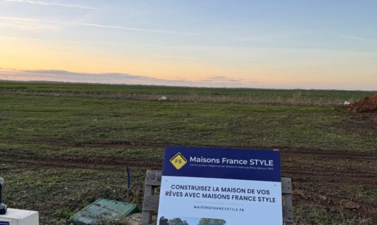 A proximité de Bayeux, terrain de + de 700m² viabilisé, dernier lot !